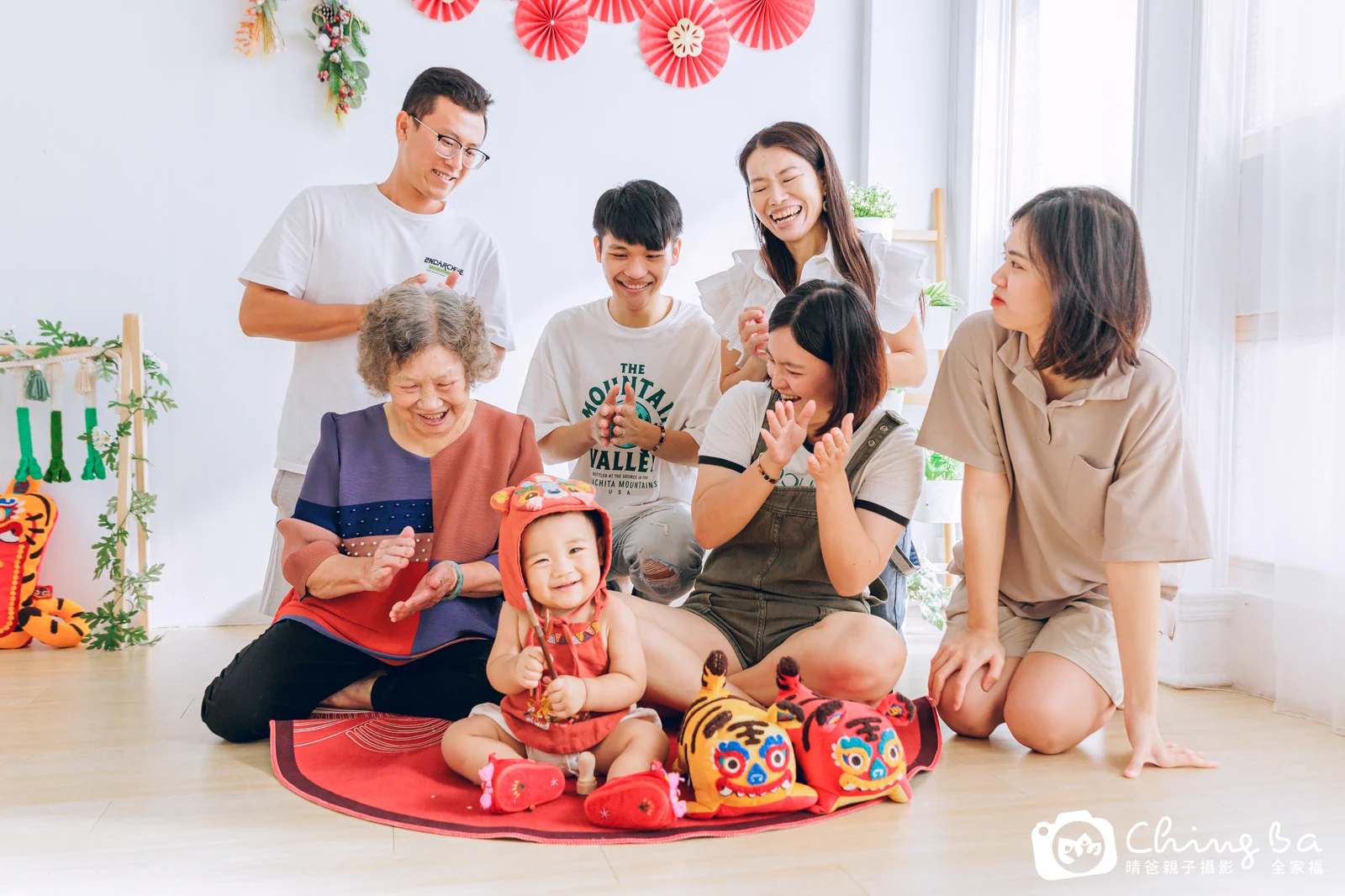 小家庭抓周拍作品|2022 年冬季|晴爸親子攝影