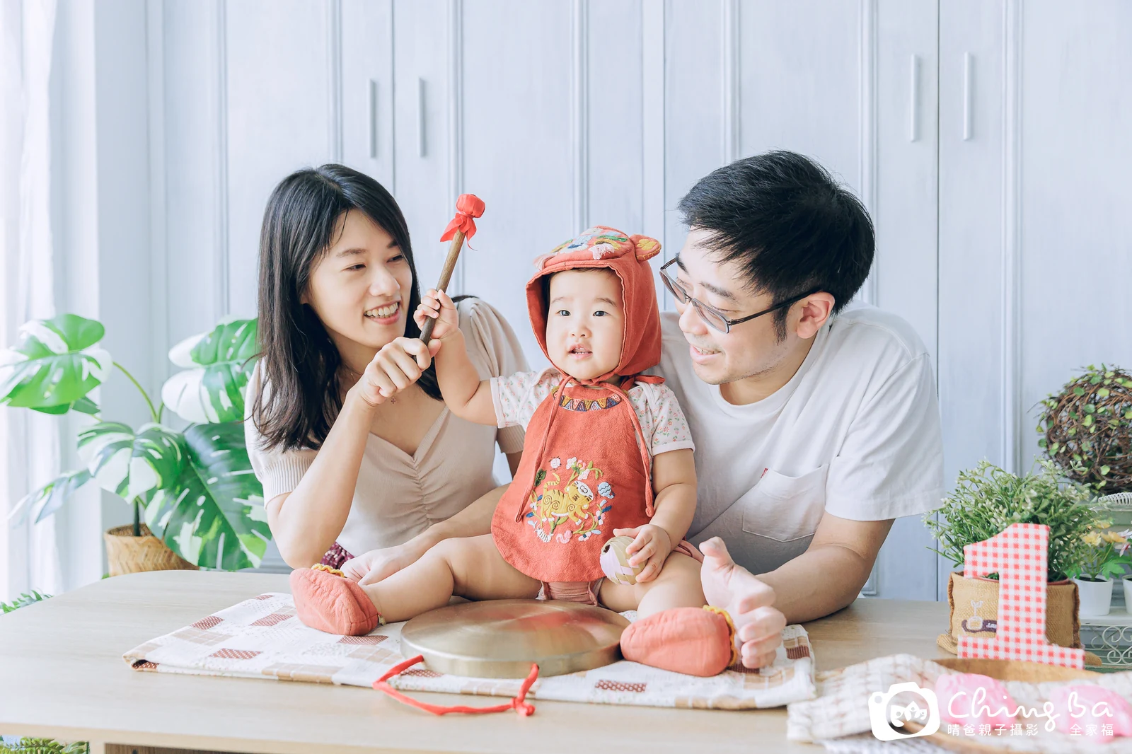 小家庭抓周拍作品|2023 年秋季|晴爸親子攝影