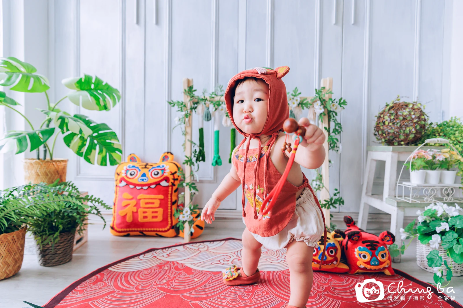 小家庭抓周拍作品|2023 年夏季|晴爸親子攝影