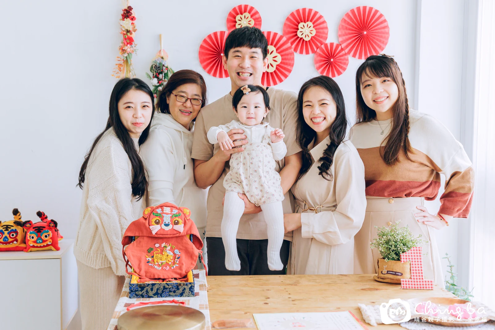 小家庭抓周拍作品｜2022 年冬季｜晴爸親子攝影