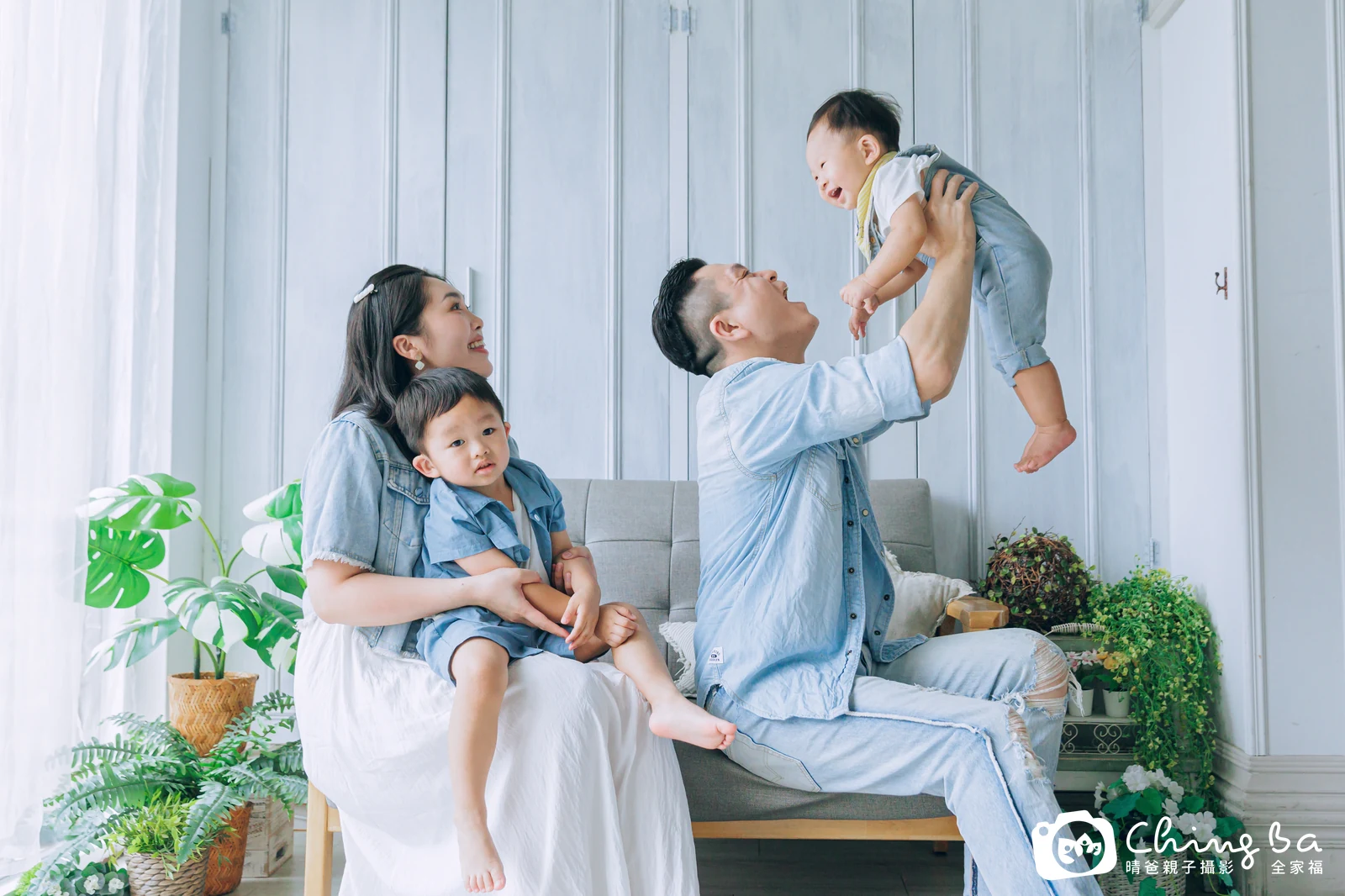 澄澄的台中小家庭抓周拍攝現場