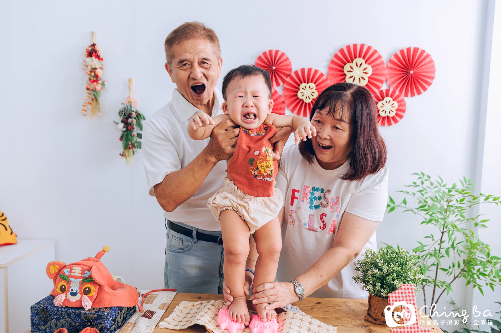 澄澄的台中小家庭抓周拍攝現場
