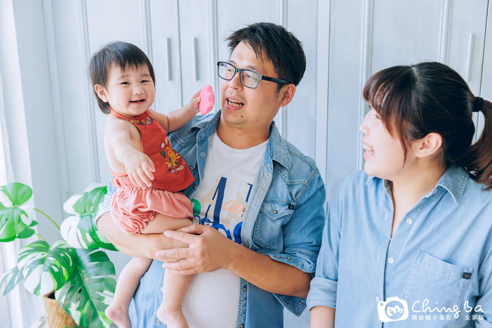 小家庭抓周拍作品|2023 年秋季|晴爸親子攝影
