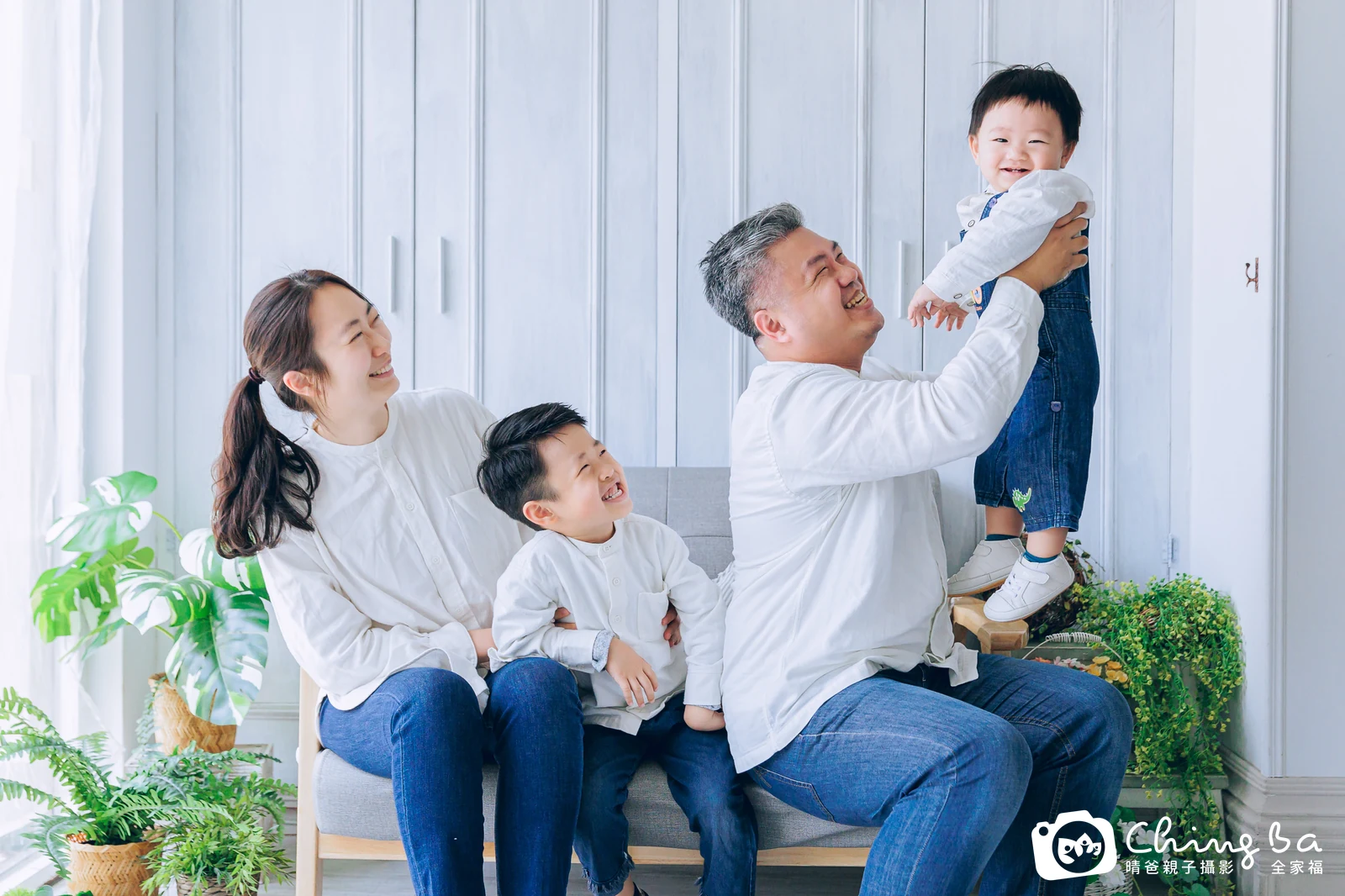 亮亮周歲抓周儀式的紀錄(2023 年春季)