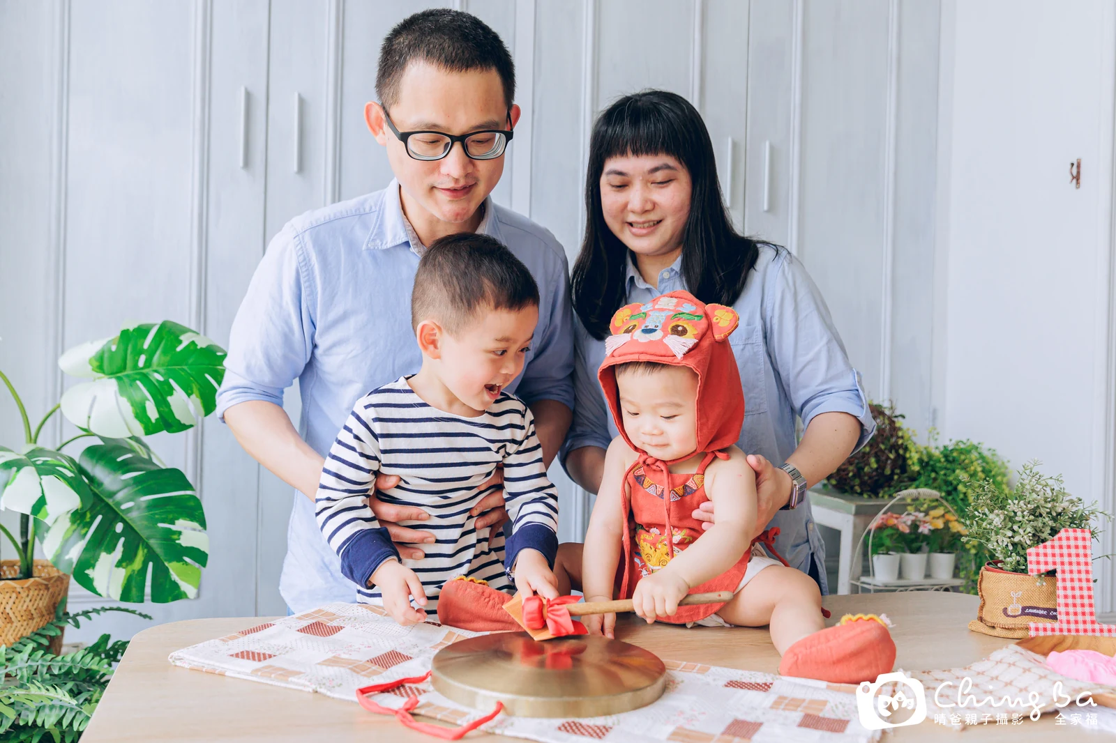 小家庭抓周拍作品|2023 年春季|晴爸親子攝影