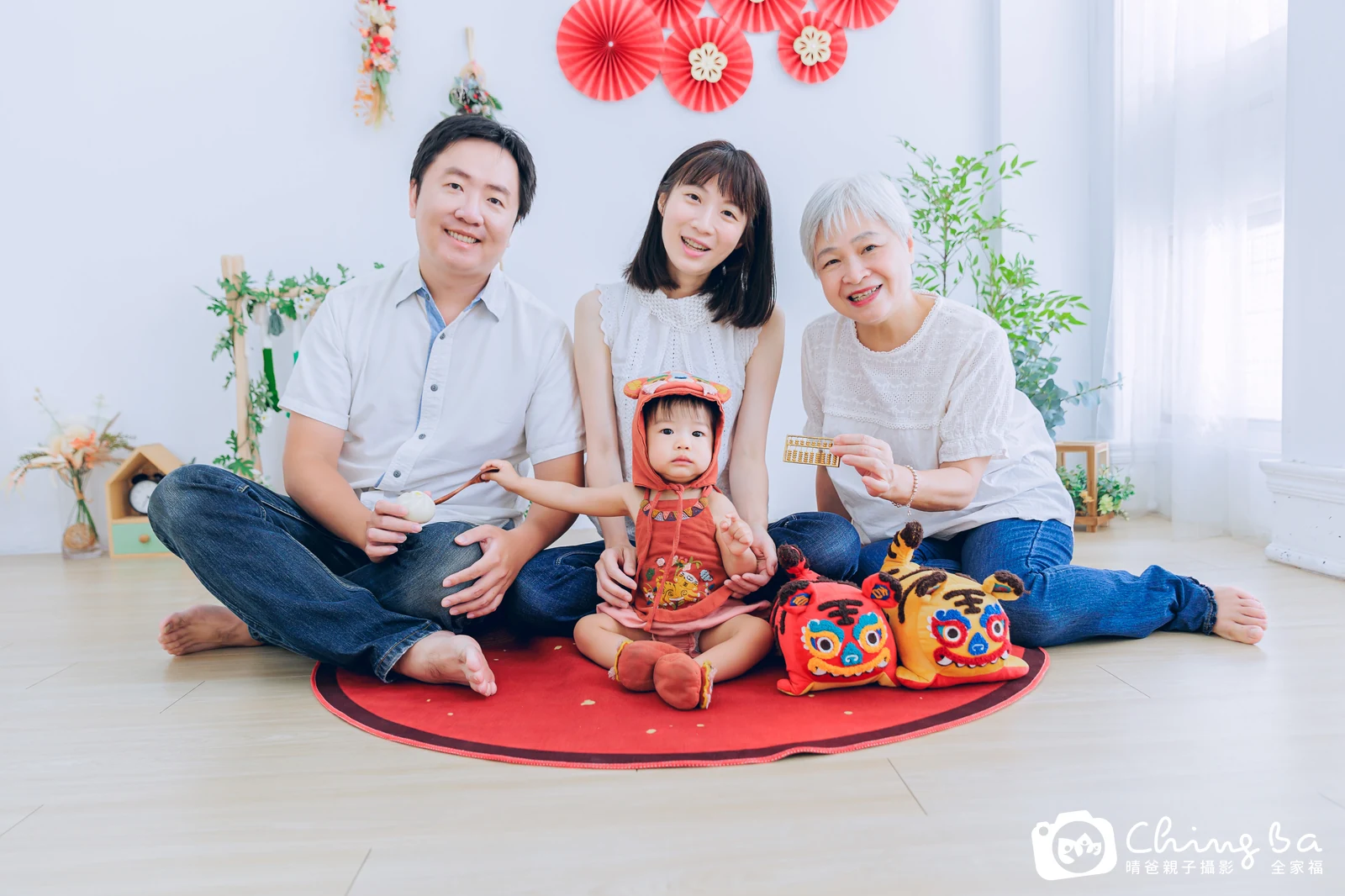小家庭抓周拍作品｜2023 年冬季｜晴爸親子攝影