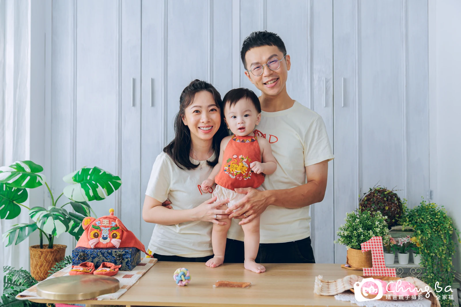 福寶周歲抓周儀式的紀錄（2025 年秋季）