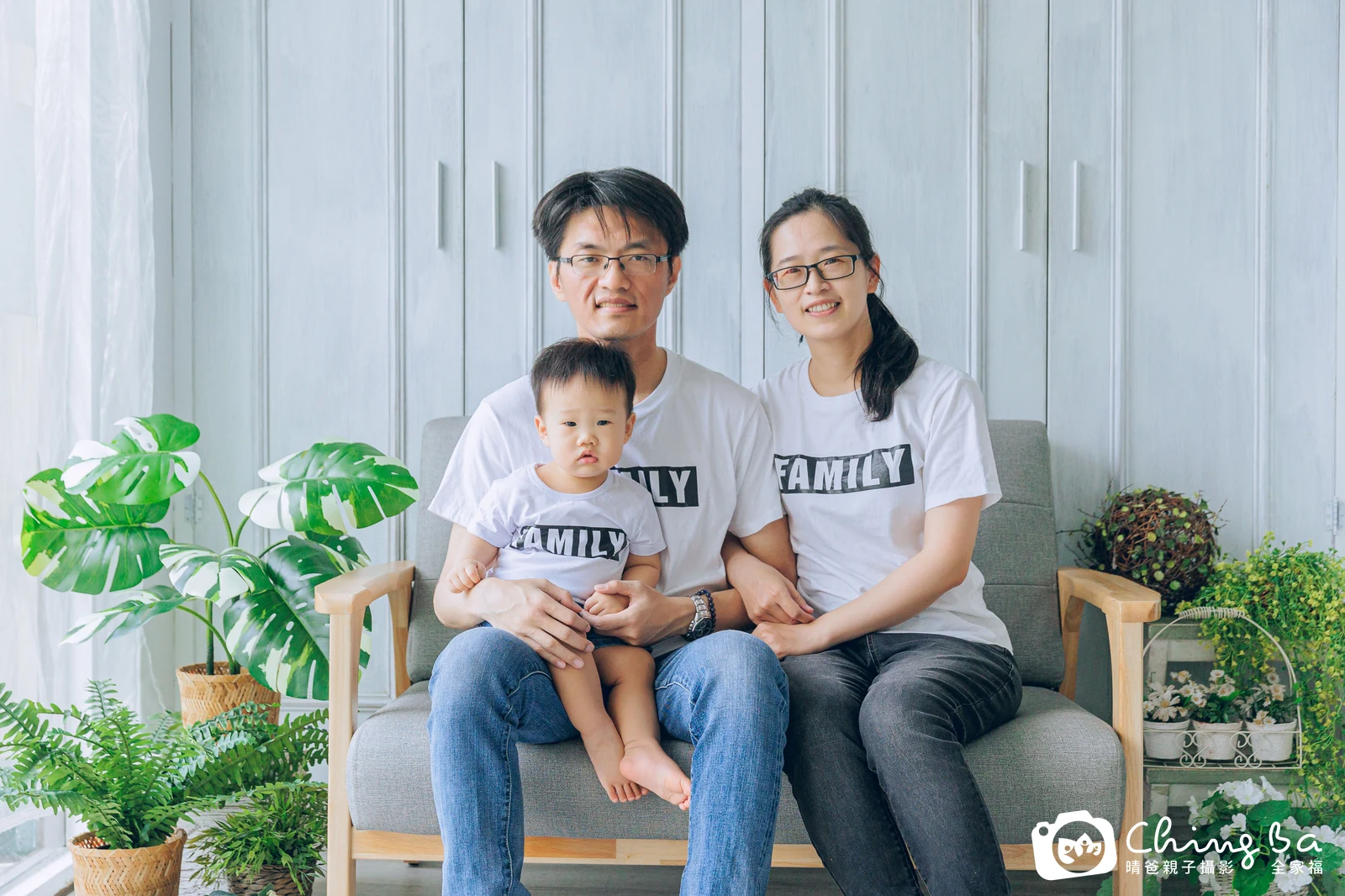 閎ㄟ的台中小家庭抓周拍攝現場