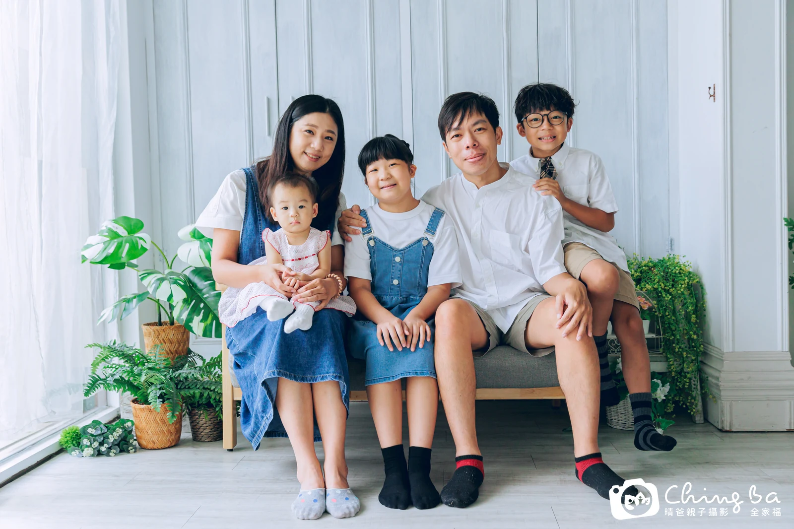 小家庭抓周拍作品｜2023 年秋季｜晴爸親子攝影