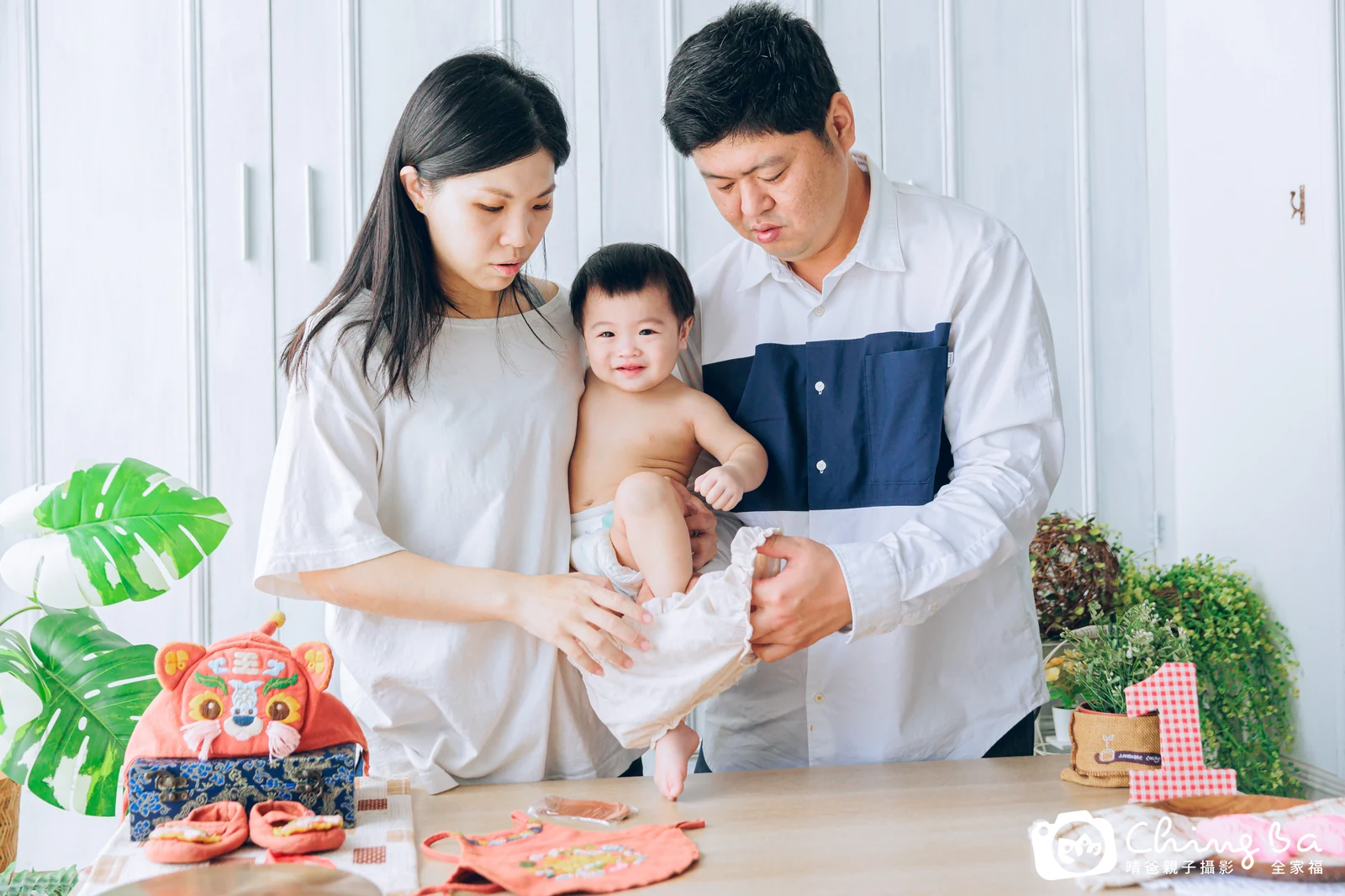 小紅馬周歲抓周儀式的紀錄(2024 年冬季)