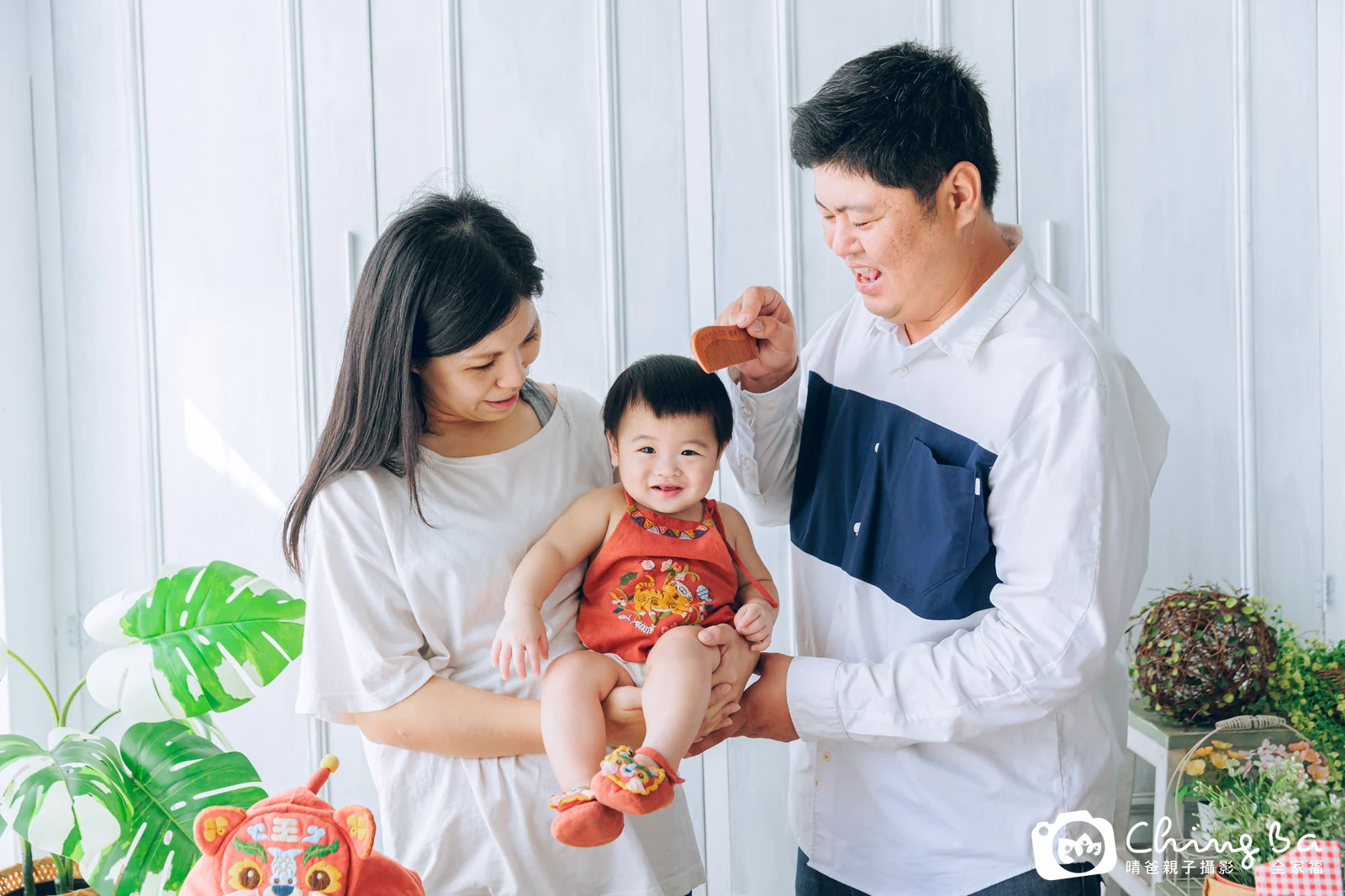 小紅馬的抓周時光——晴爸親子攝影