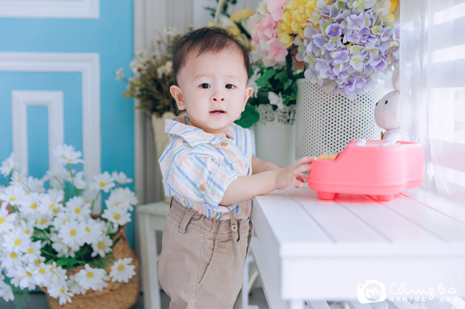駿周歲抓周儀式的紀錄（2023 年夏季）