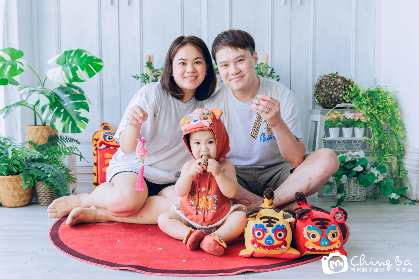 虎寶周歲抓周儀式的紀錄(2023 年秋季)