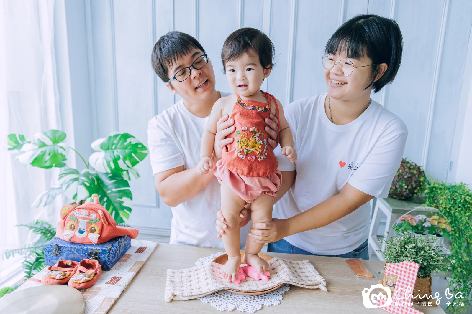 涵涵周歲抓周儀式的紀錄(2023 年秋季)
