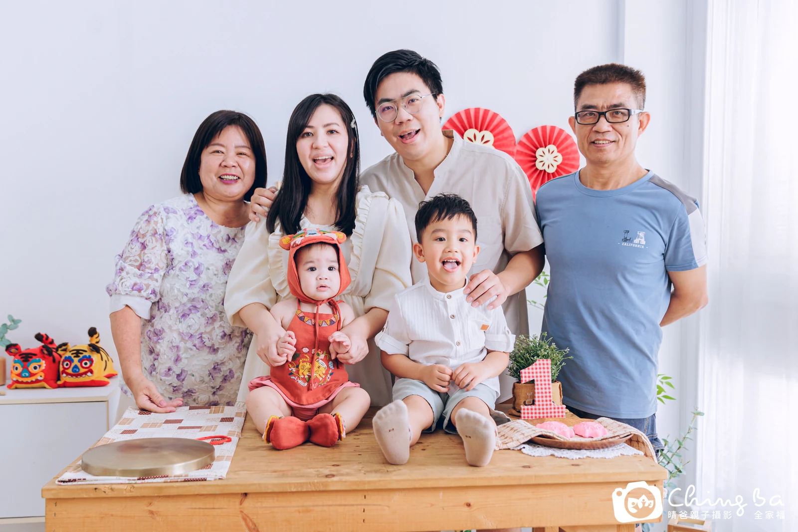 小家庭抓周拍作品｜2024 年春季｜晴爸親子攝影