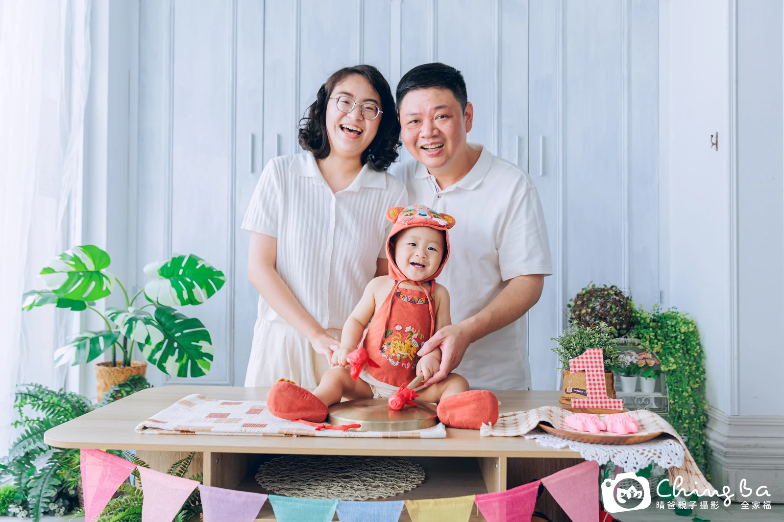 小家庭抓周拍作品|2024 年夏季|晴爸親子攝影