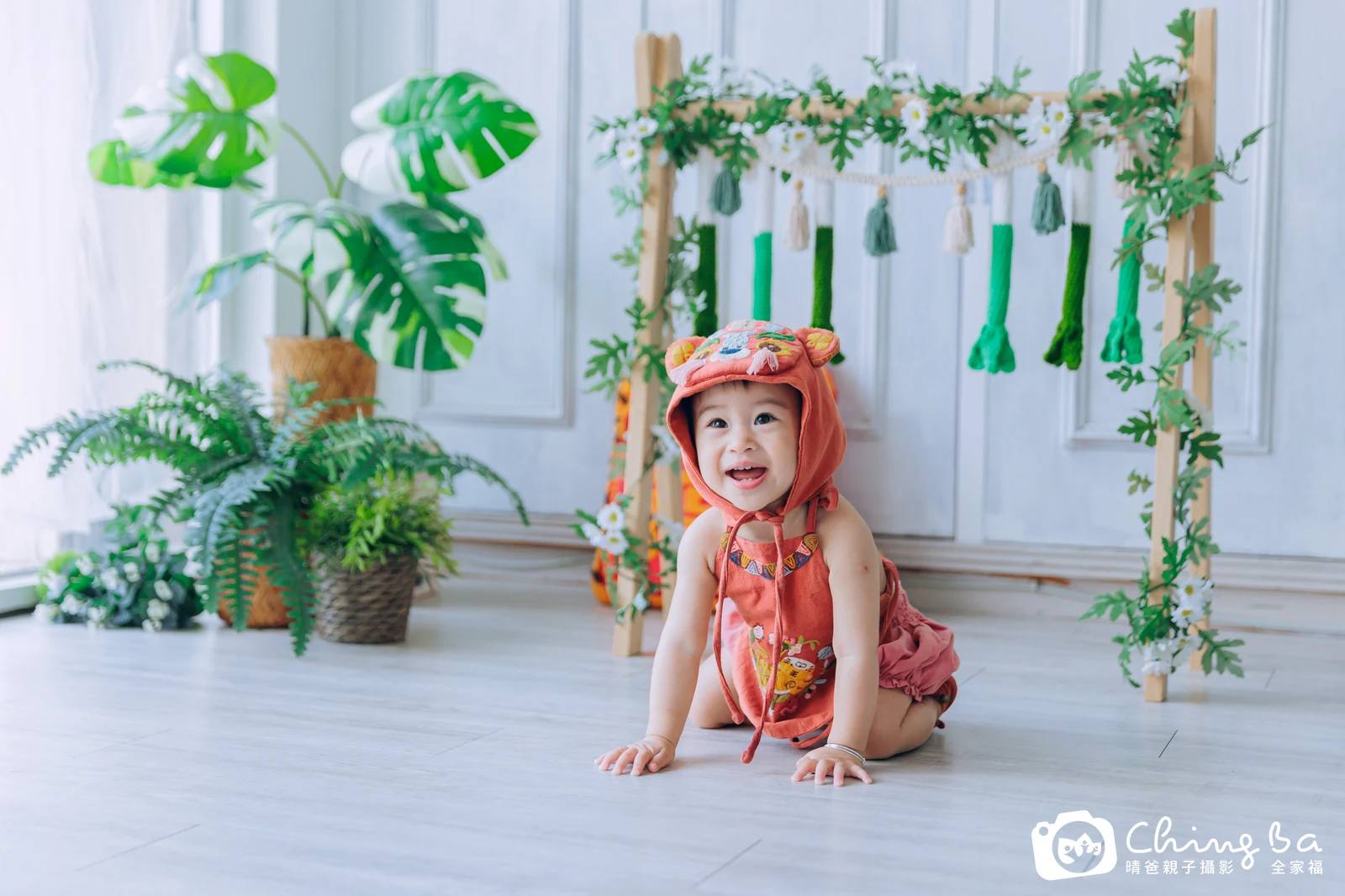 菲菲 11 個月寶貝 台中小家庭抓周紀念照｜晴爸親子攝影