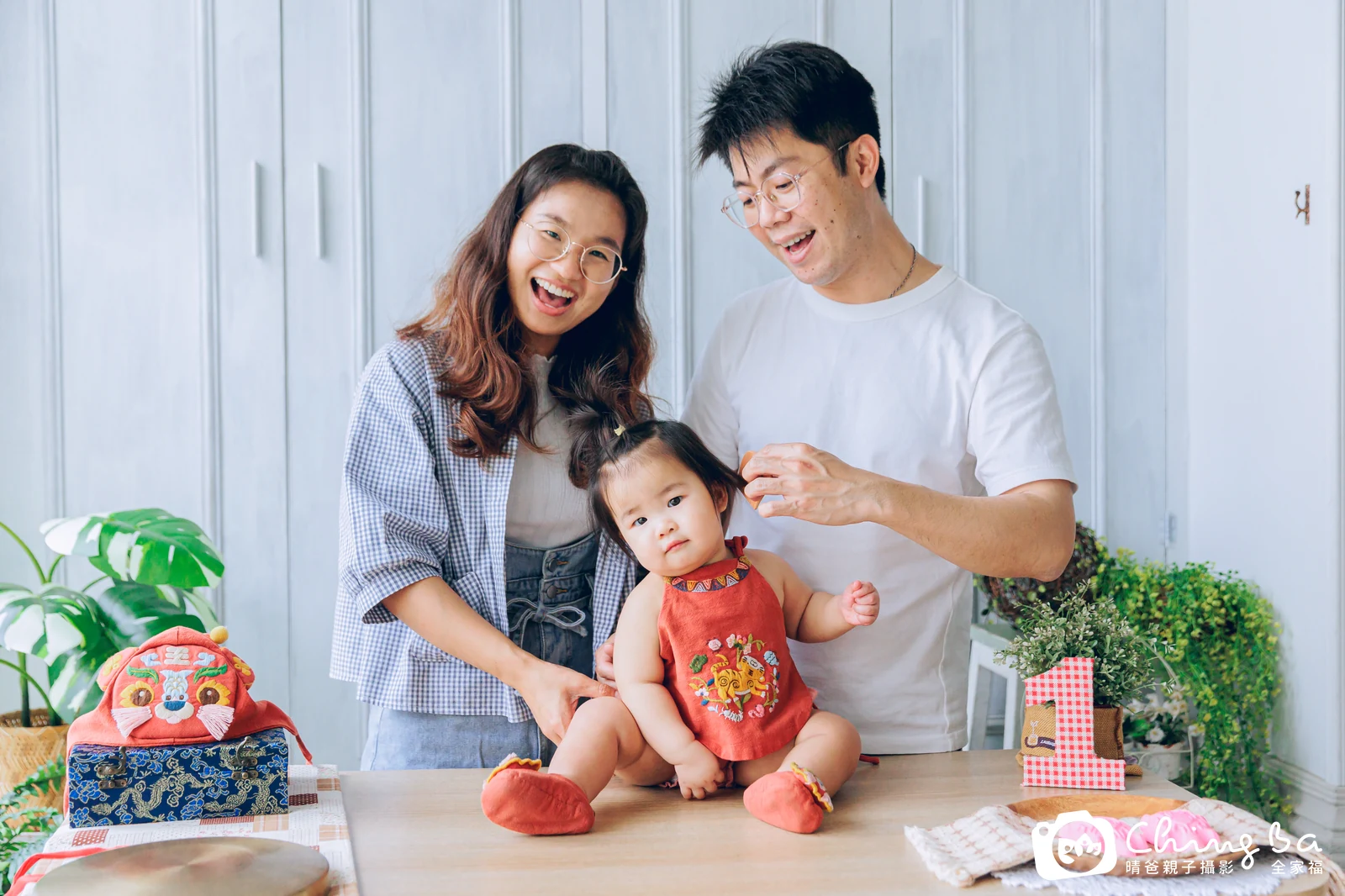 小家庭抓周拍作品|2022 年冬季|晴爸親子攝影