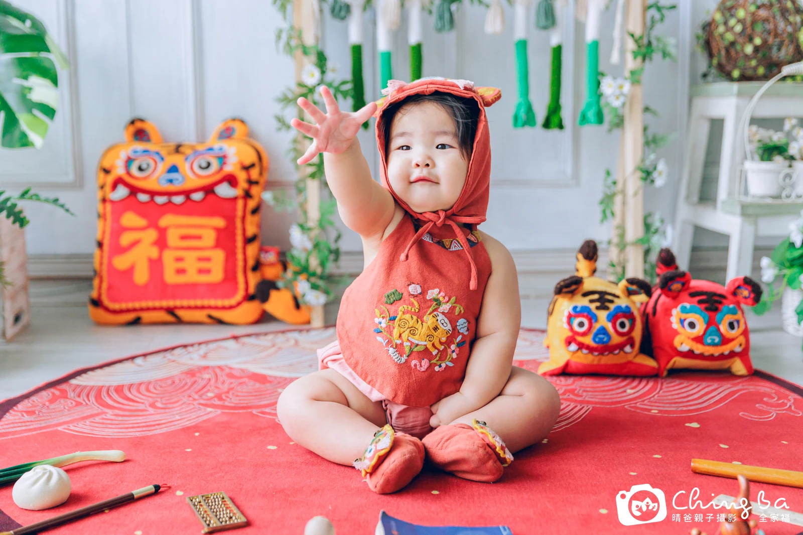 樂樂周歲抓周儀式的紀錄(2022 年冬季)