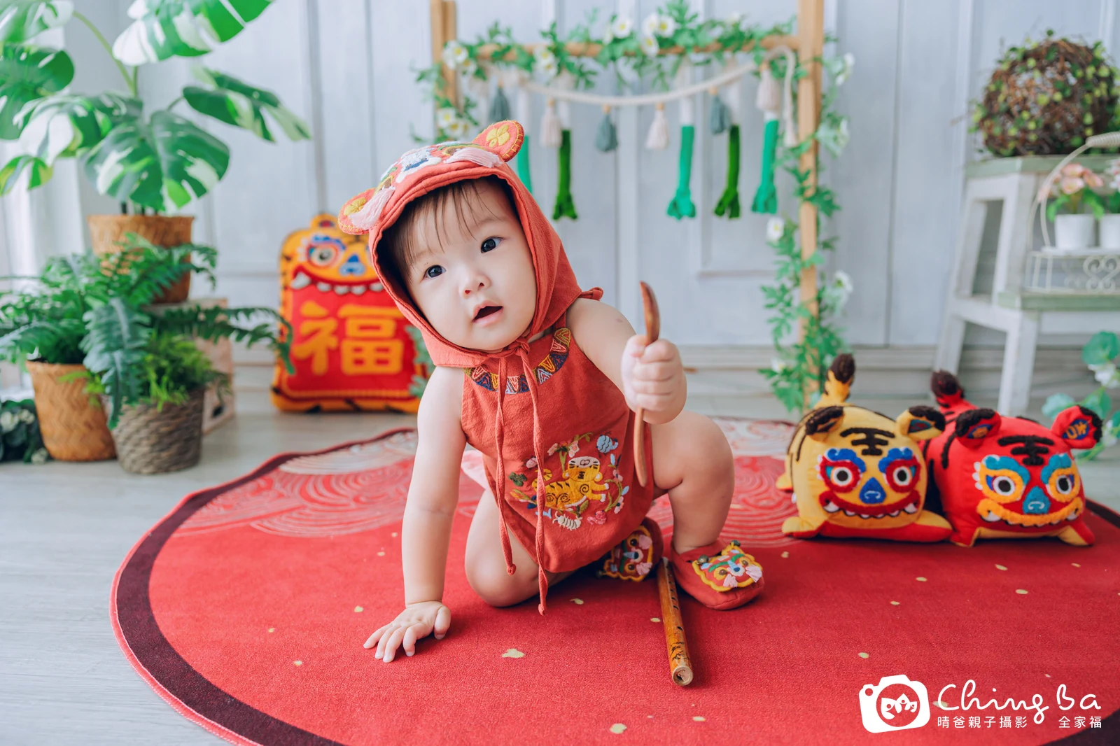 小家庭抓周拍作品｜2025 年秋季｜晴爸親子攝影