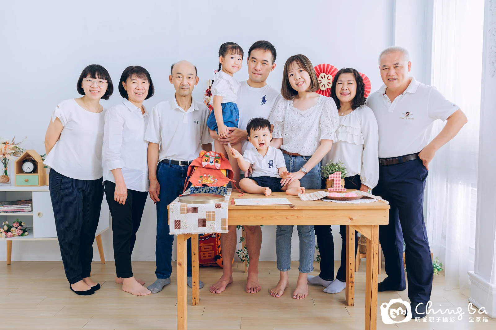 小家庭抓周拍作品|2024 年夏季|晴爸親子攝影