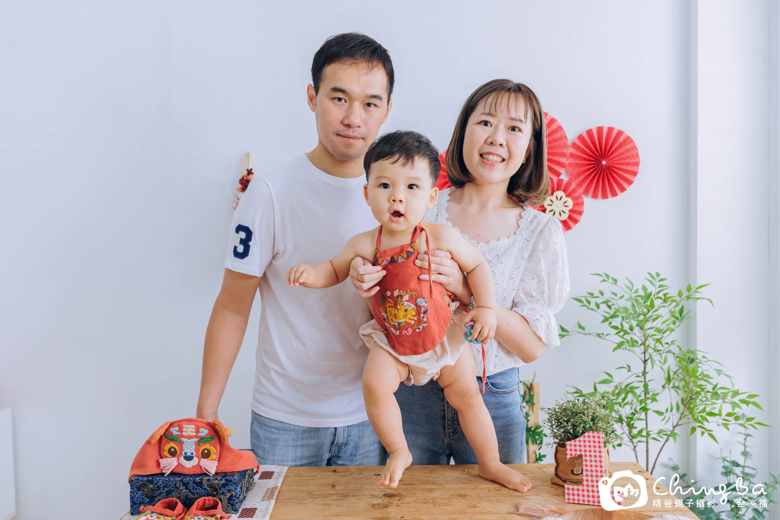 晨晨周歲抓周儀式的紀錄(2024 年夏季)