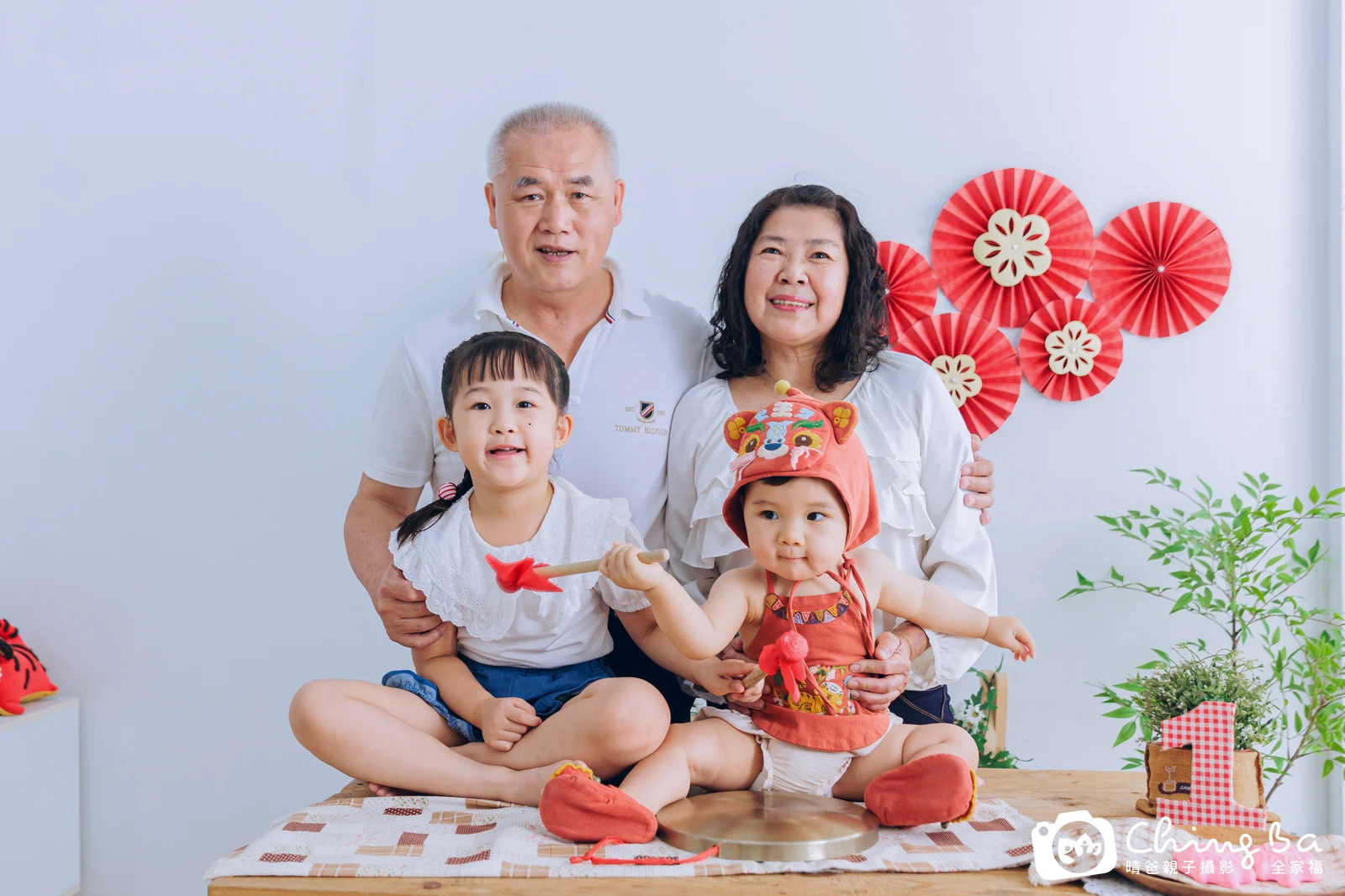 晨晨周歲抓周儀式的紀錄(2024 年夏季)
