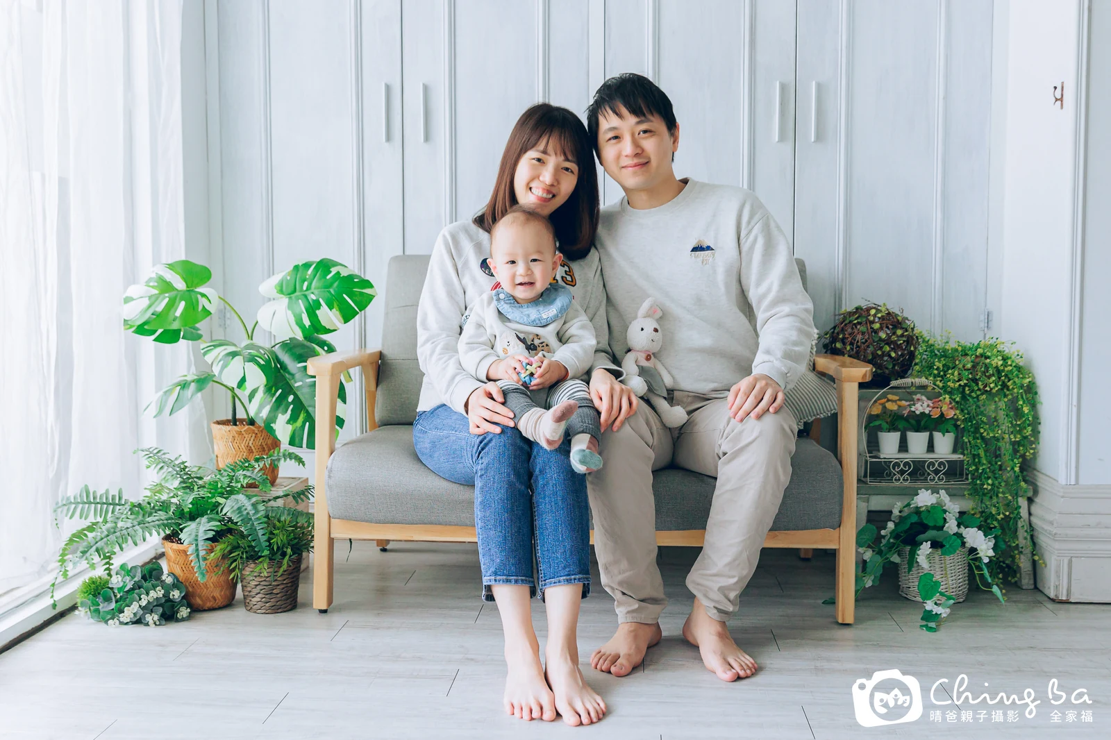 柚柚周歲抓周儀式的紀錄(2024 年冬季)
