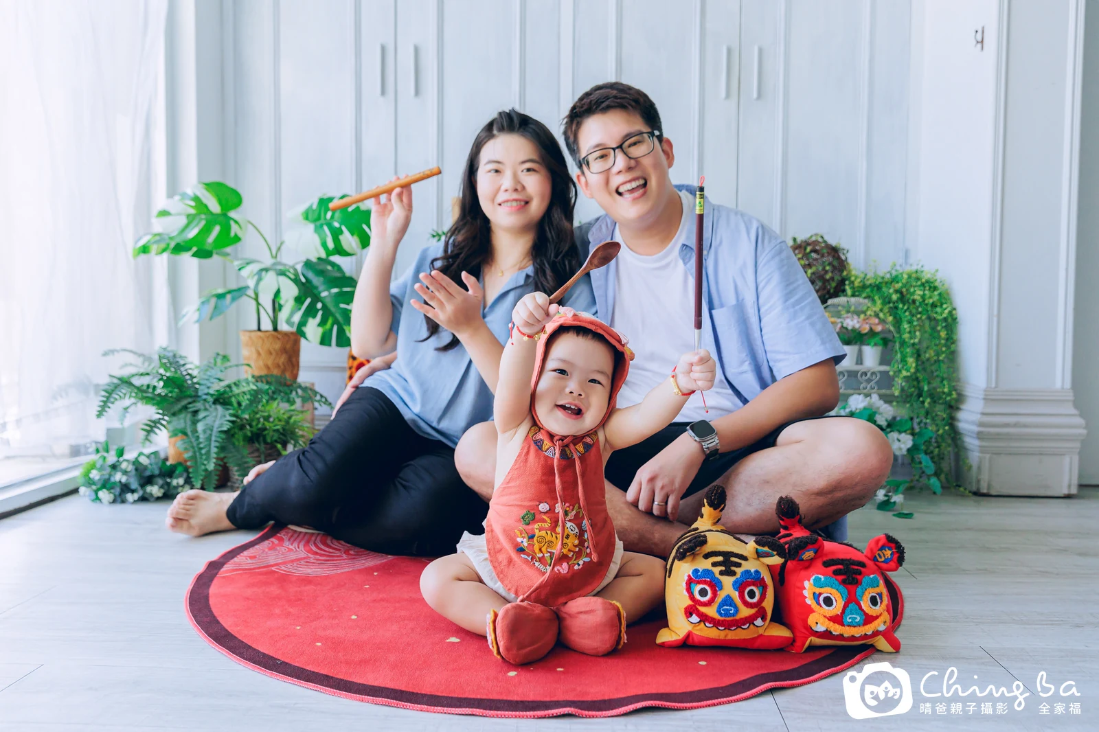 小家庭抓周拍作品|2024 年秋季|晴爸親子攝影