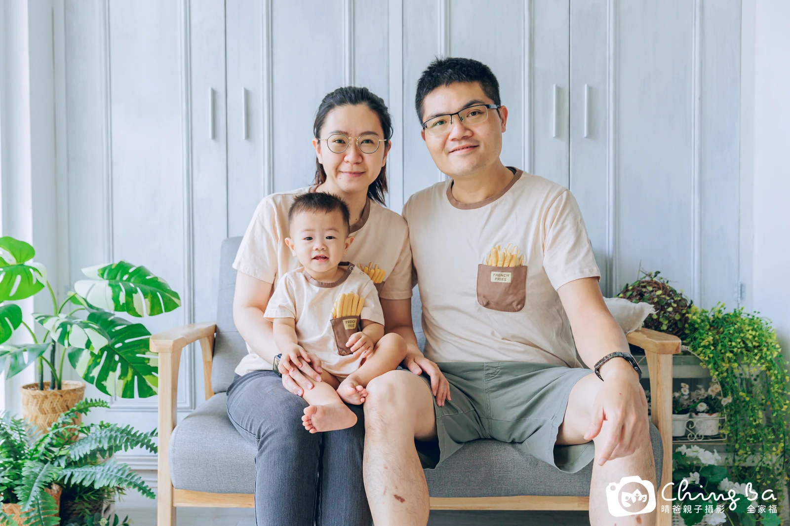 小家庭抓周拍作品|2022 年秋季|晴爸親子攝影