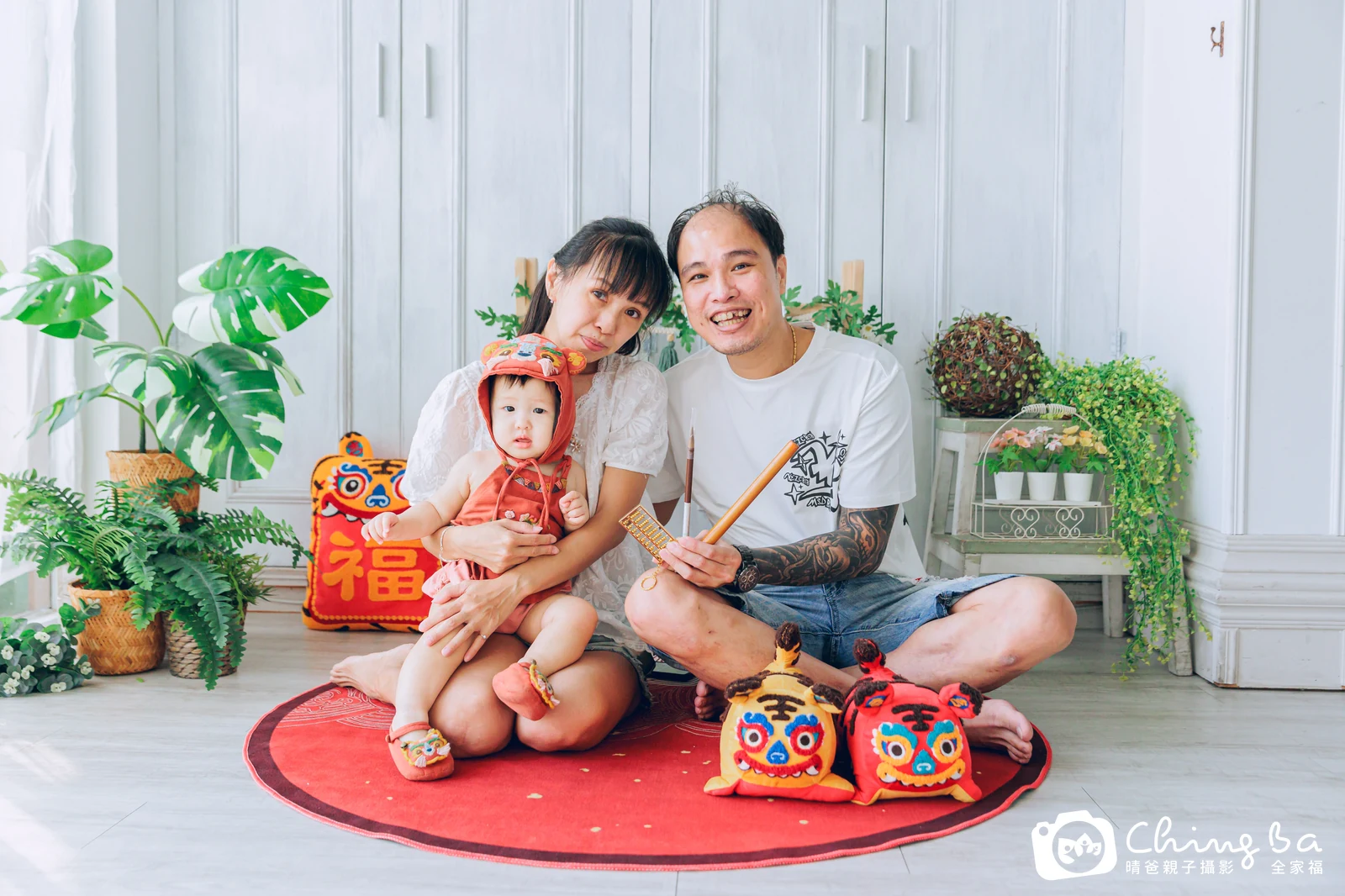 小妞妞周歲抓周儀式的紀錄(2023 年秋季)