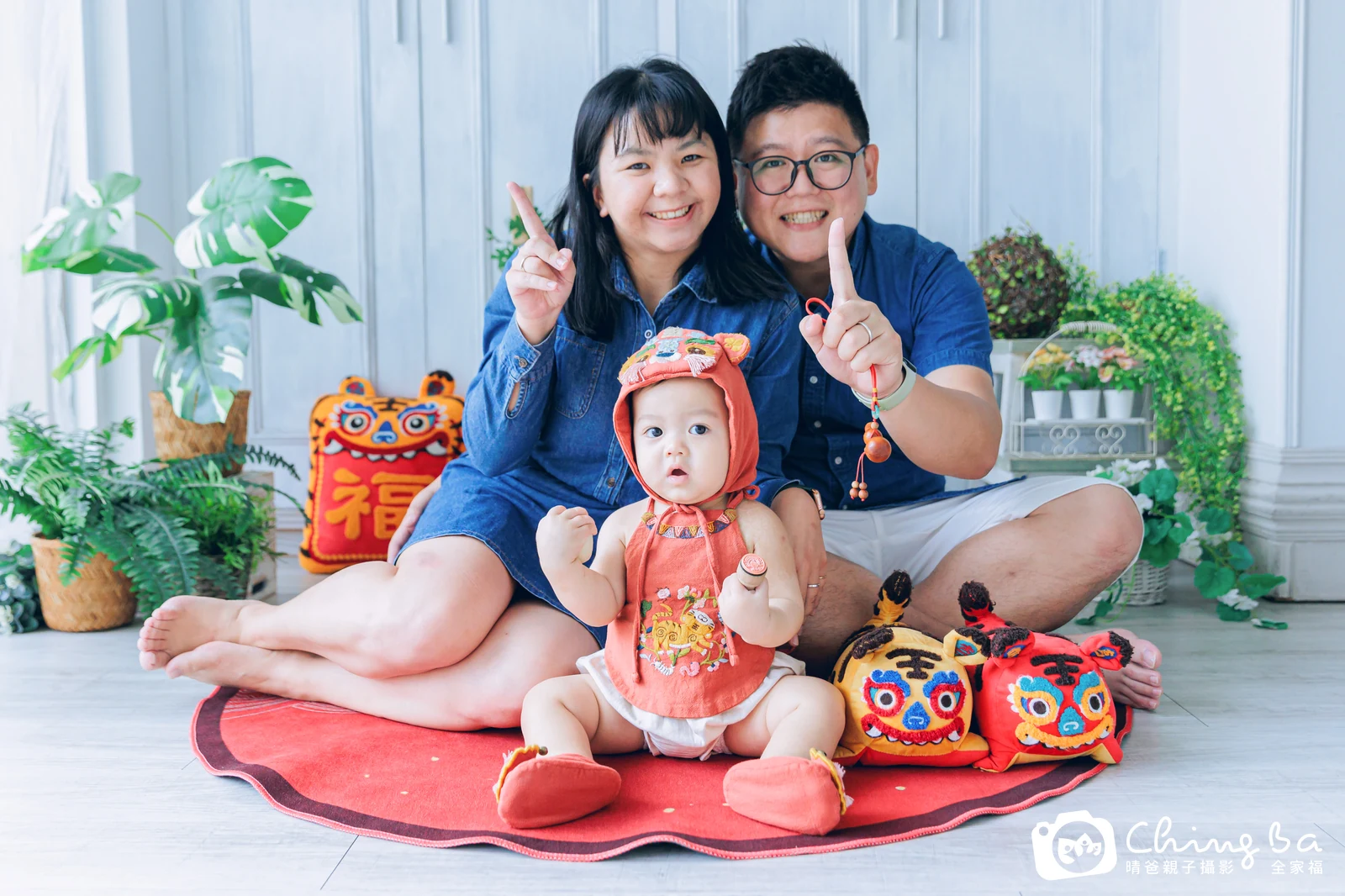 阿虎周歲抓周儀式的紀錄（2023 年冬季）