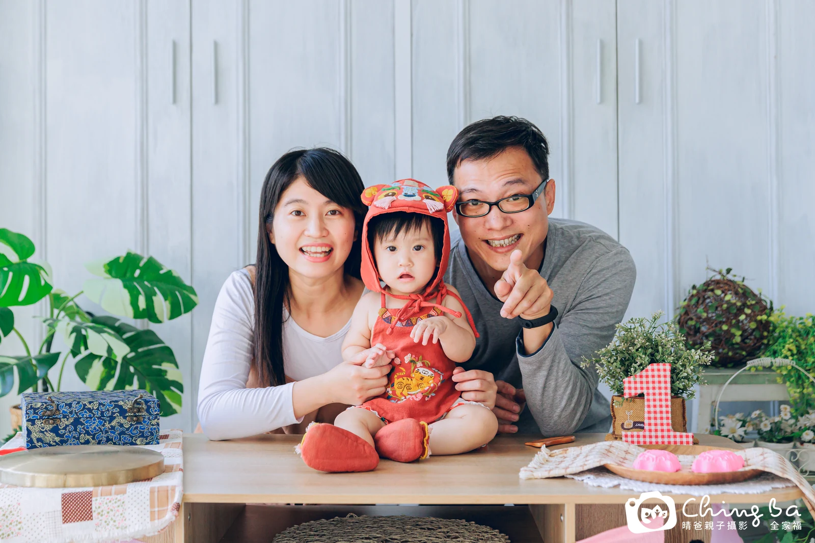 小家庭抓周拍作品|2022 年秋季|晴爸親子攝影