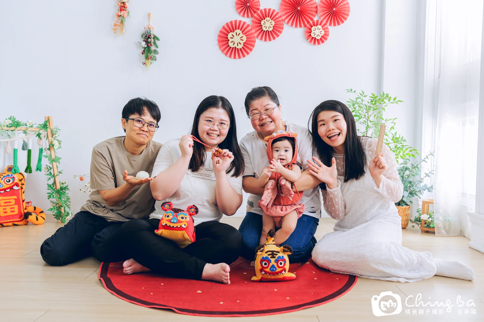 晴晴的台中小家庭抓周拍攝現場