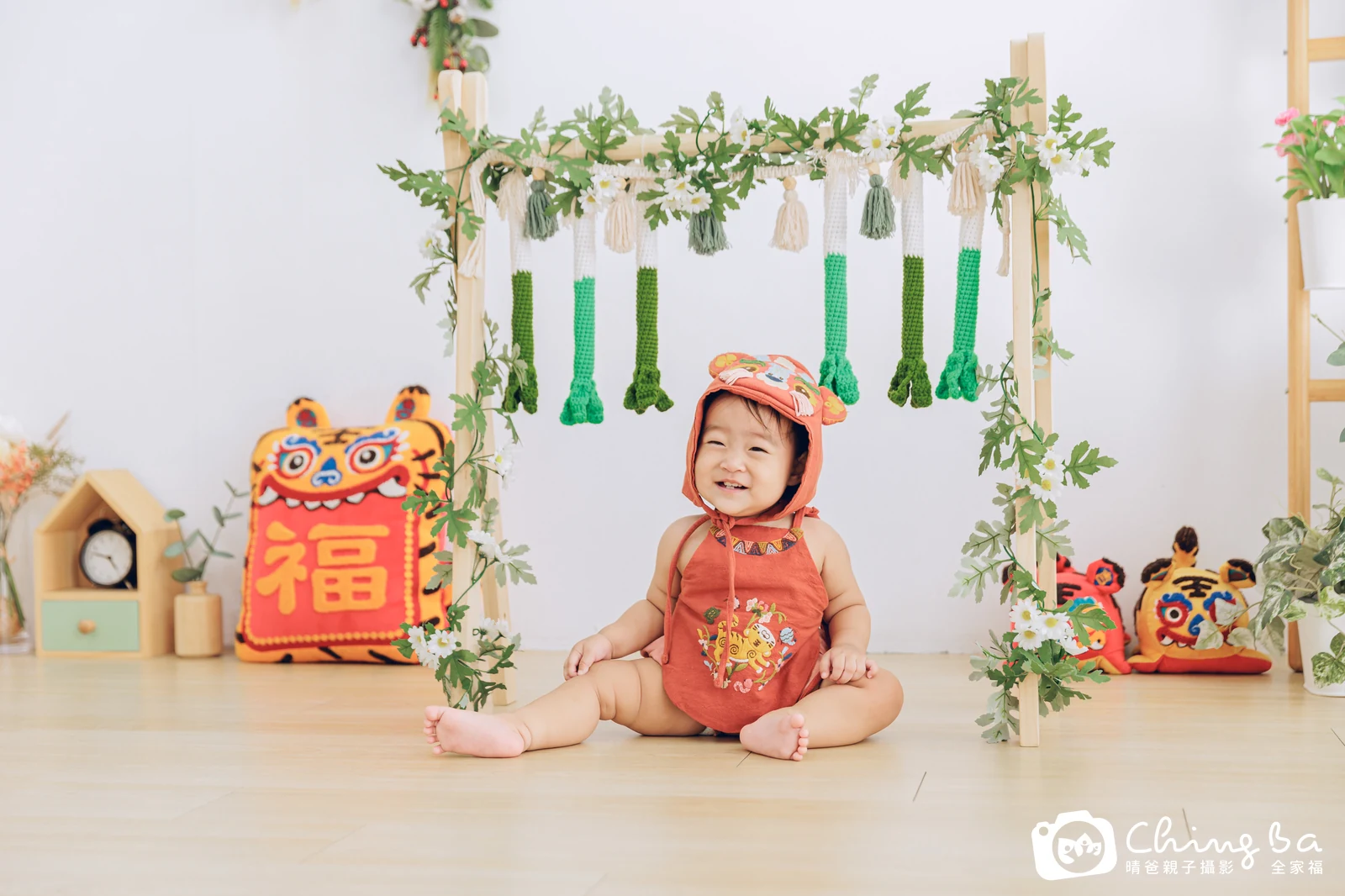 1 歲寶貝的星星拍抓周,7 大 2 小的周歲紀念