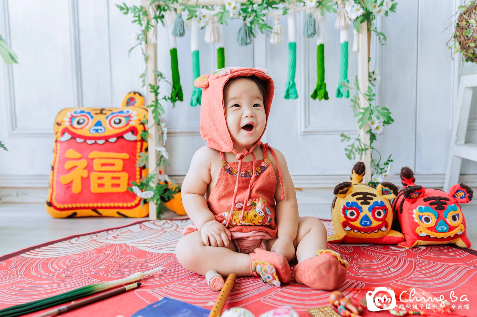 小家庭抓周拍作品|2023 年秋季|晴爸親子攝影