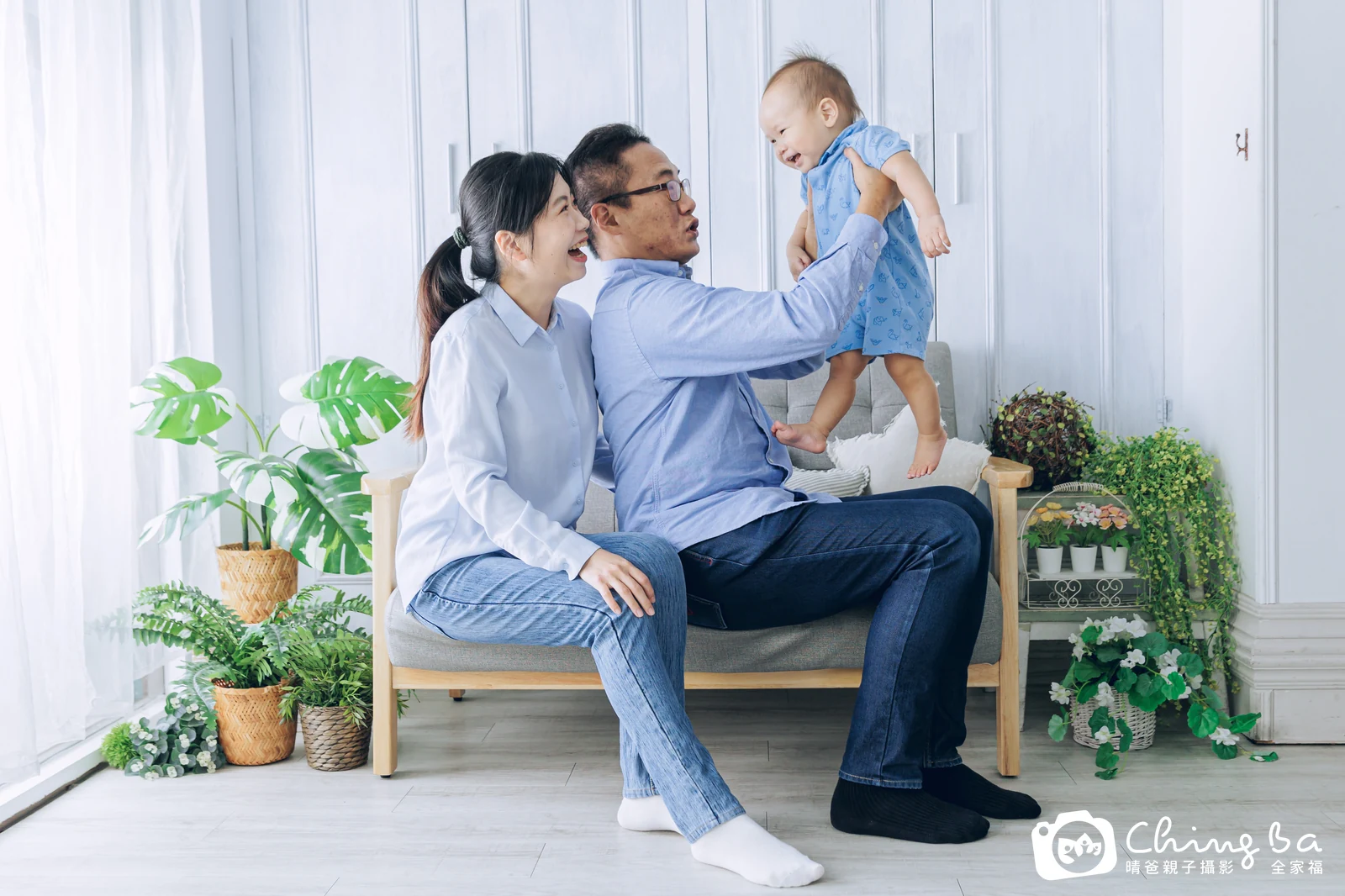 小波的台中小家庭抓周拍攝現場