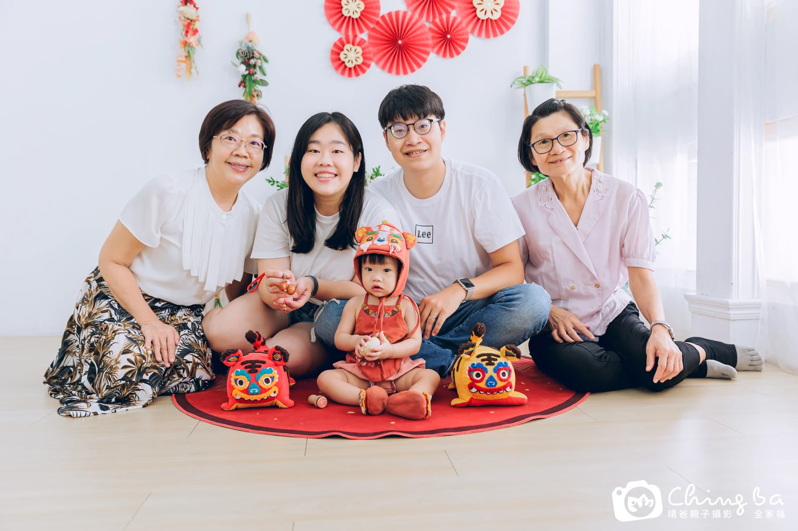 晴的台中小家庭抓周拍攝現場