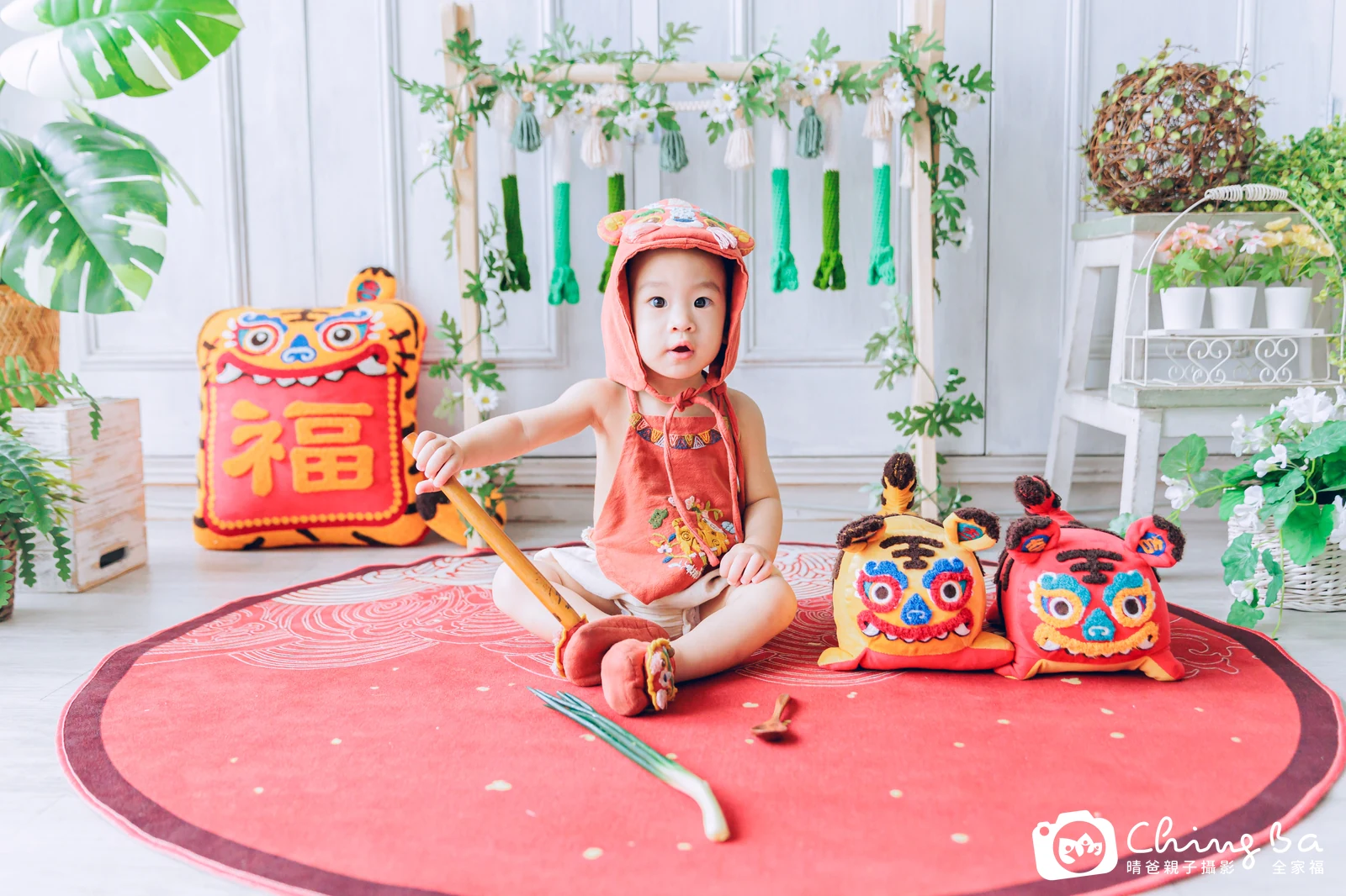成成周歲抓周儀式的紀錄(2023 年夏季)