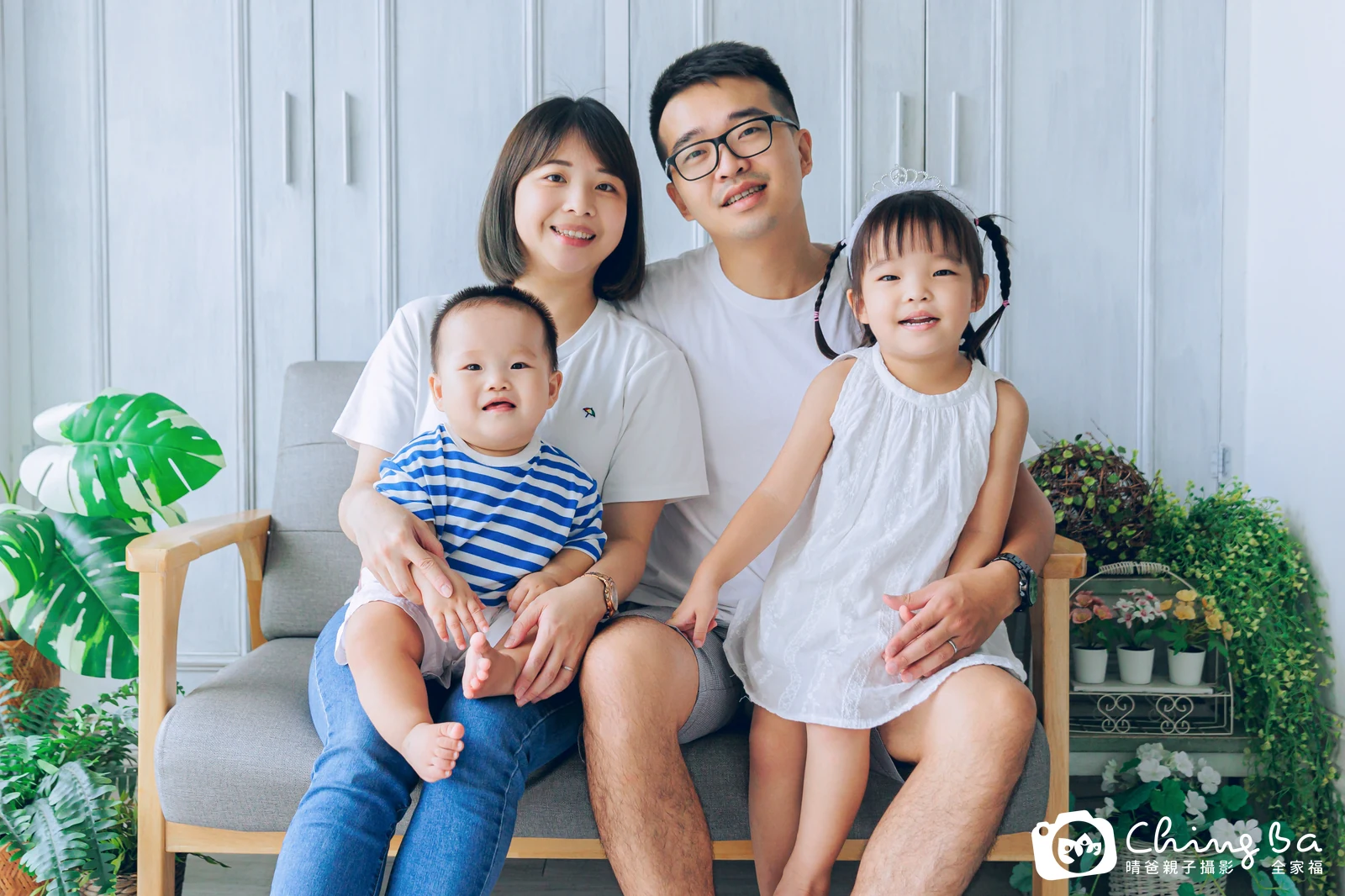 小家庭抓周拍作品｜2025 年夏季｜晴爸親子攝影