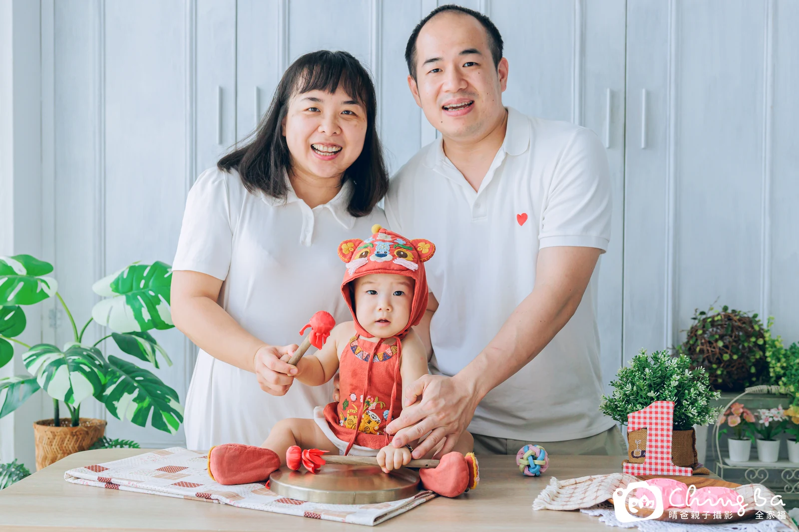 小家庭抓周拍作品｜2025 年秋季｜晴爸親子攝影
