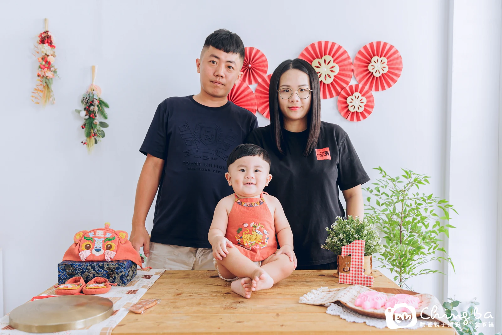 均的台中小家庭抓周拍攝現場