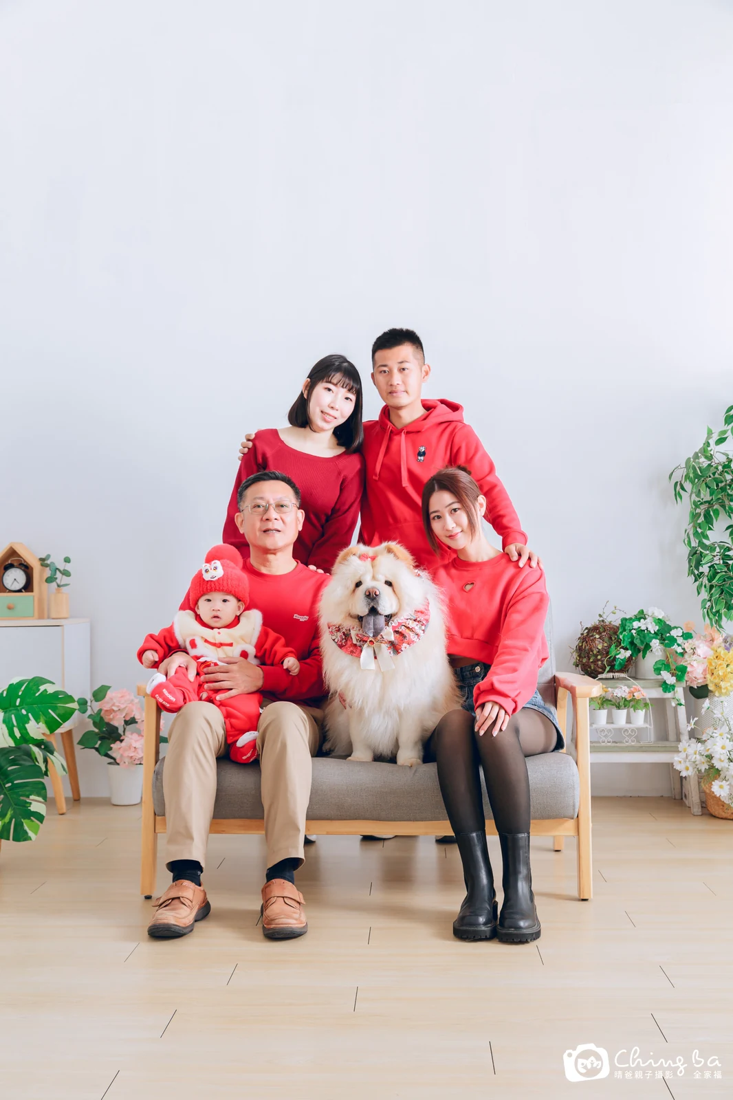 台中攝影棚的家族全家福紀念照