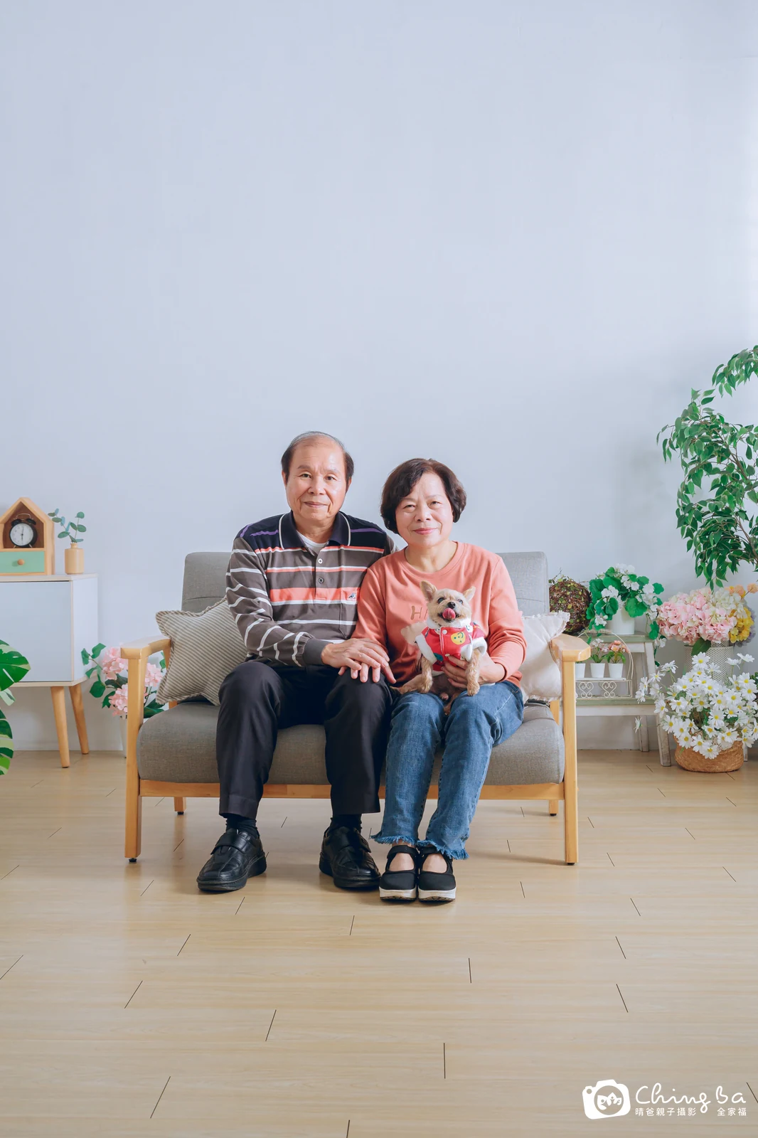 台中攝影棚的家族全家福紀念照