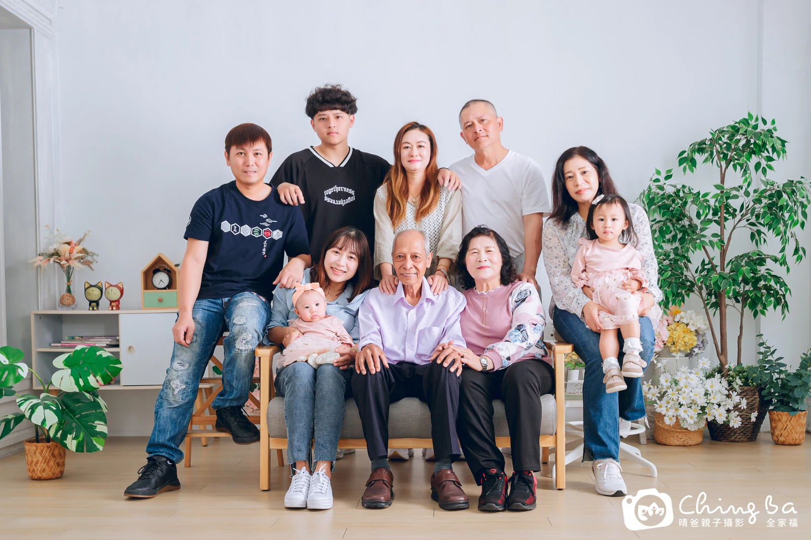 家族全家福作品｜2024 年春季｜晴爸親子攝影