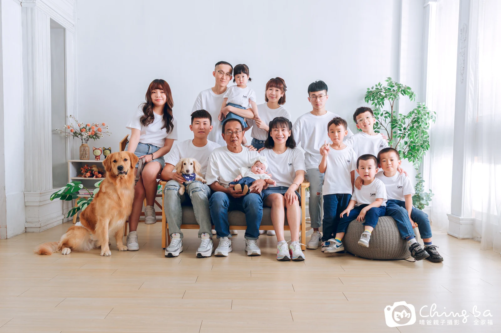 家族全家福作品|2025 年春季|晴爸親子攝影
