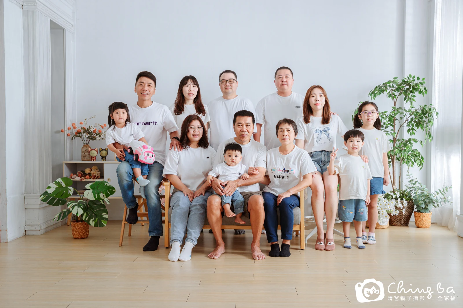 家族全家福作品｜2025 年夏季｜晴爸親子攝影