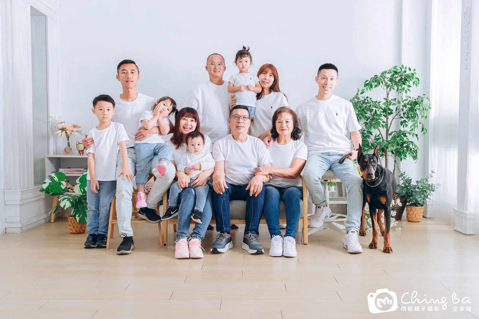 家族全家福作品|2024 年新春|晴爸親子攝影