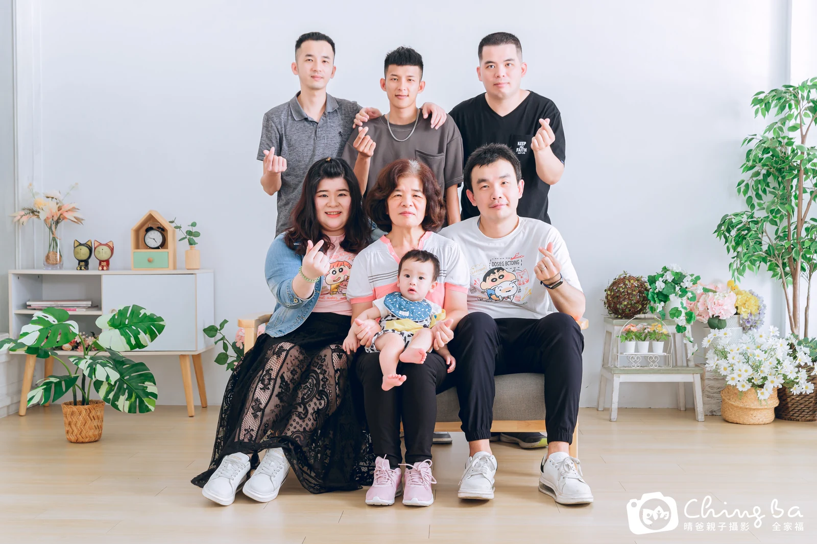 家族全家福作品｜2023 年母親節｜晴爸親子攝影