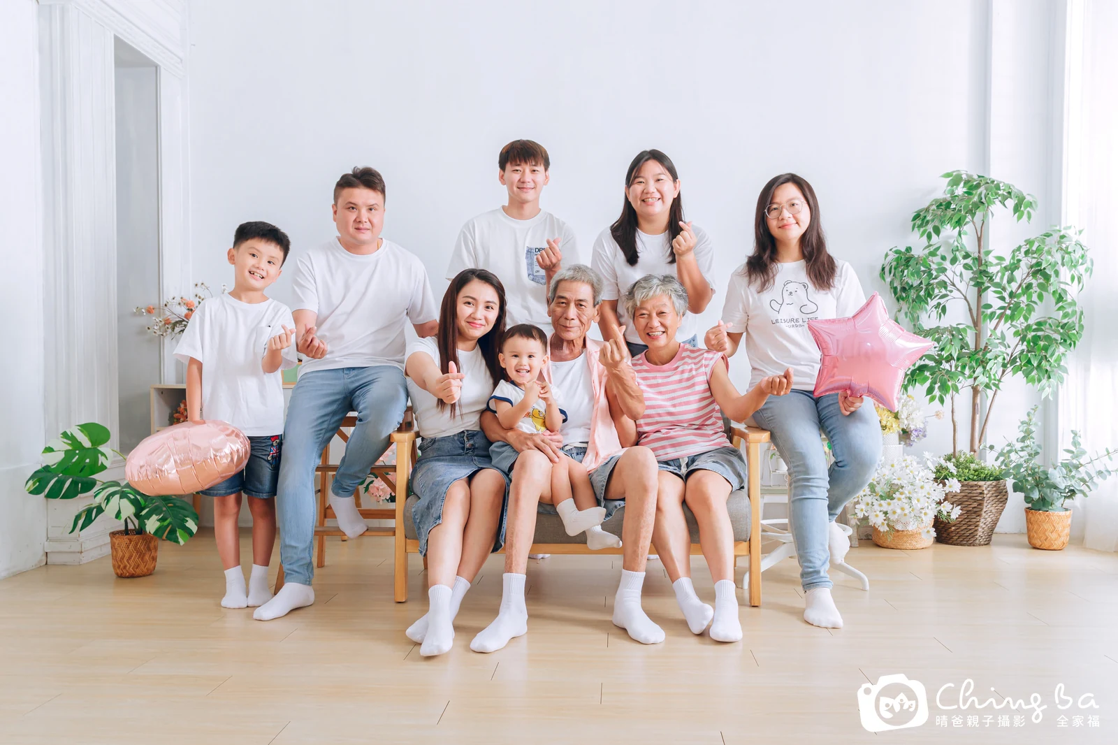 家族全家福作品|2025 年秋季|晴爸親子攝影